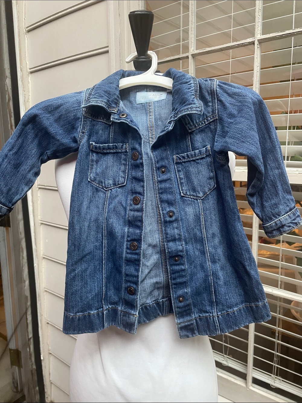 EUC- Zara Baby Girl Denim Jacket Size 18-24 Months (1½ Years)